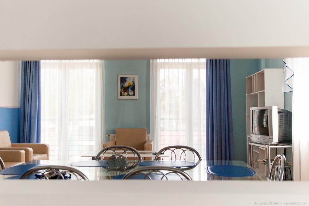 Apartamento Apartamenti Alto & Ko Jūrkalne Habitación foto