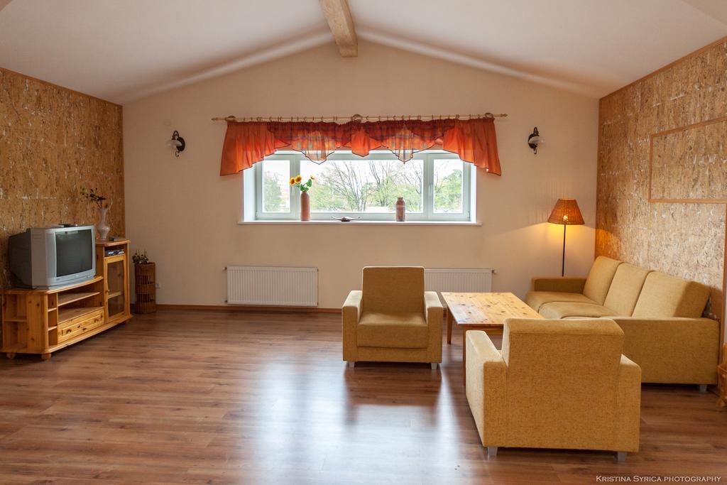 Apartamento Apartamenti Alto & Ko Jūrkalne Habitación foto