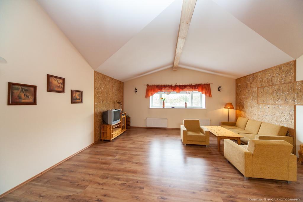 Apartamento Apartamenti Alto & Ko Jūrkalne Habitación foto