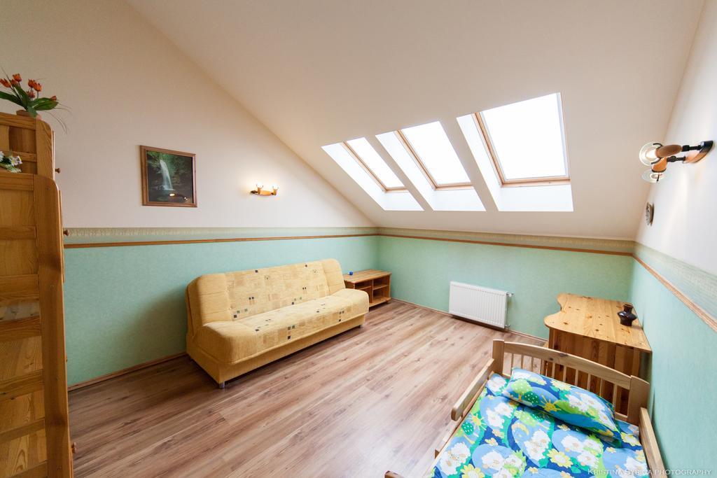Apartamento Apartamenti Alto & Ko Jūrkalne Habitación foto